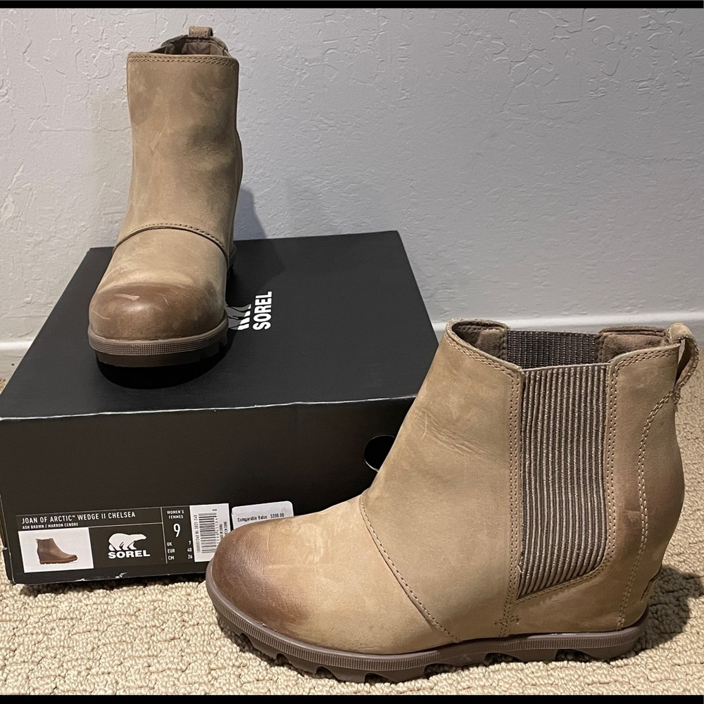 Sorel Joan of Arctic Wedge II Chelsea Ash Brown Bootie Women’s Size 9